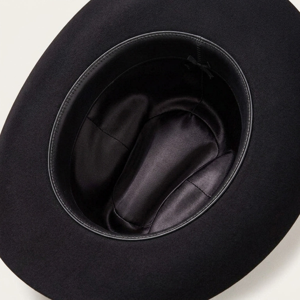 Black Felt Cowboy Hat with Silver Pin - Classic Western