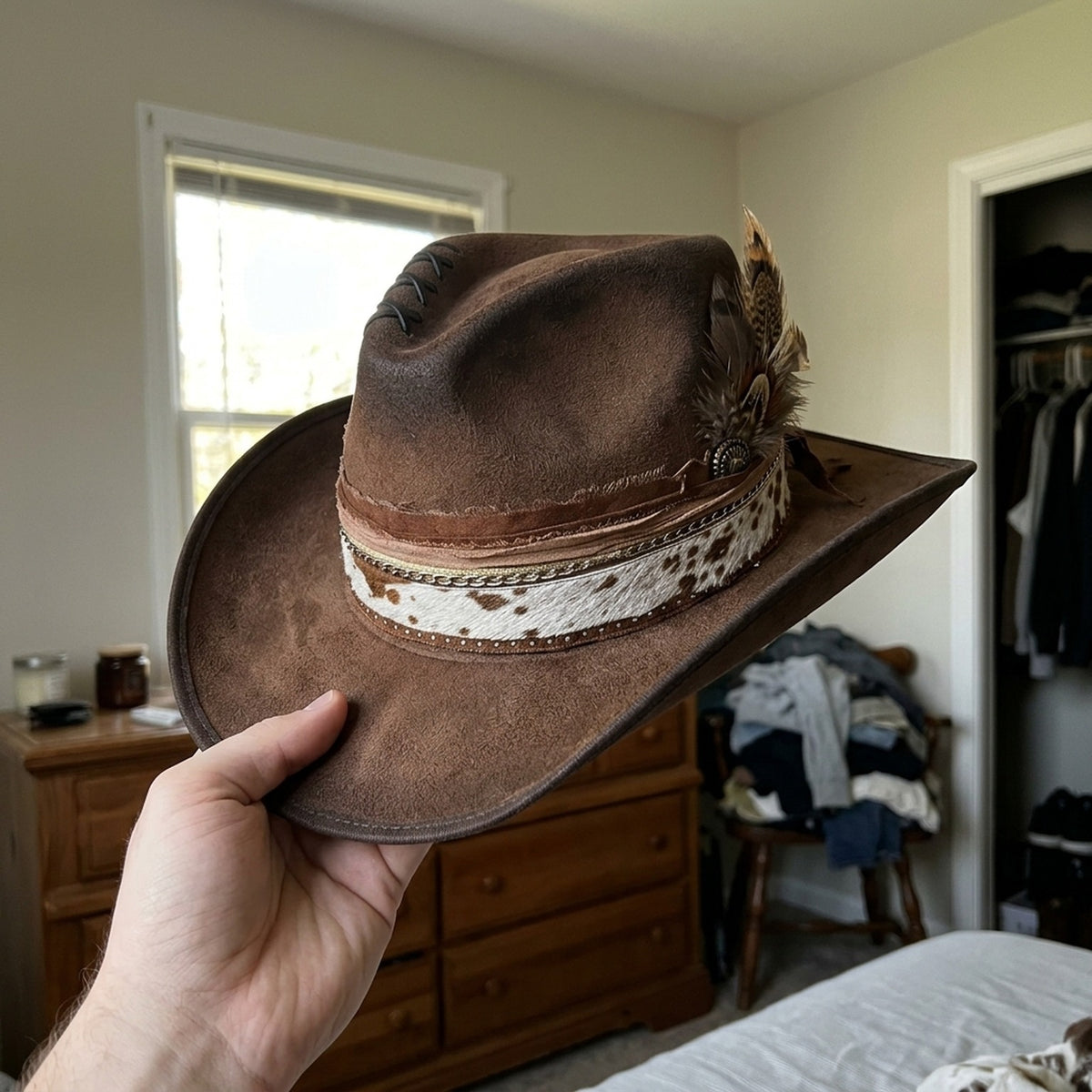 Distressed Brown Felt Western Hat Cowhide Band Silver Chain