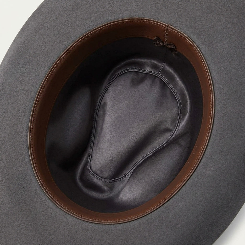 Charcoal Grey Felt Cowboy Hat with Classic Western Style